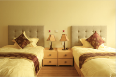 室内高尔夫、桌球、乒乓球、健身房、跳舞教室